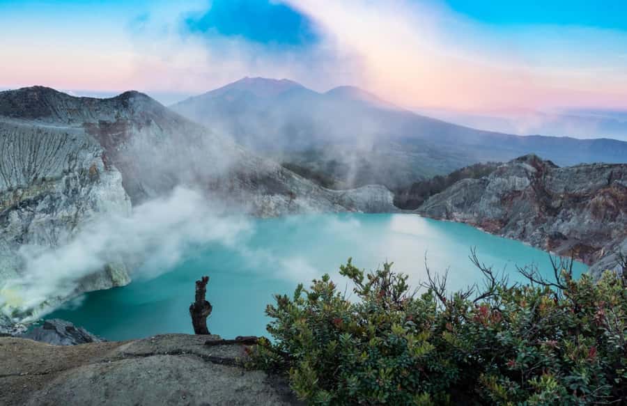 Ijen Crater Blue Flame Trek: Volcano & Sulfur Experience - The Journey to Ijen: What to Expect