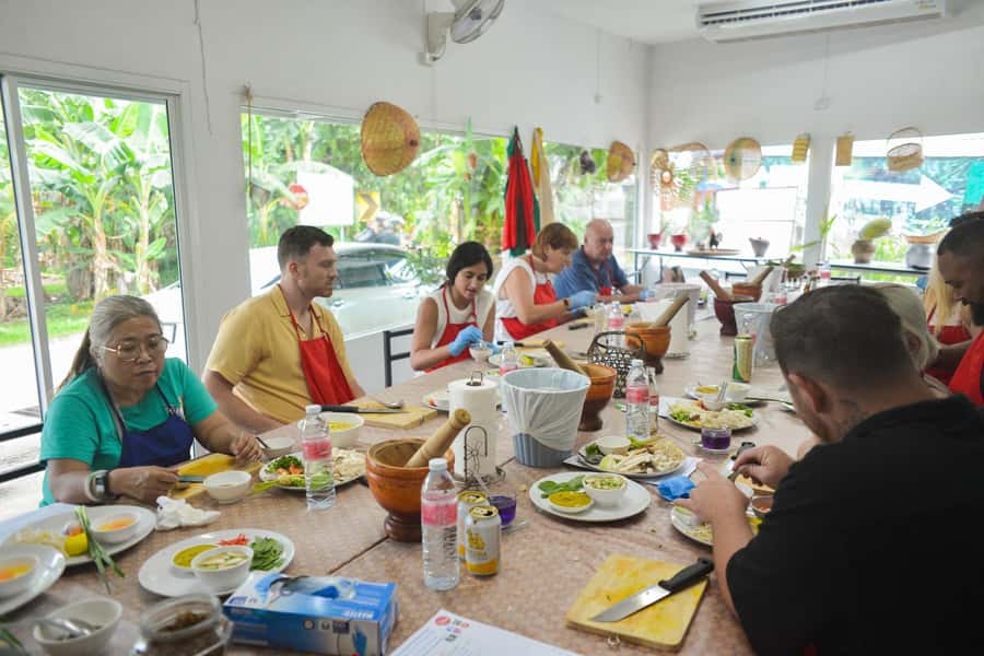 Phuket: Half Day Thai Cooking Experience with Market Tour - Why This Experience Offers Great Value