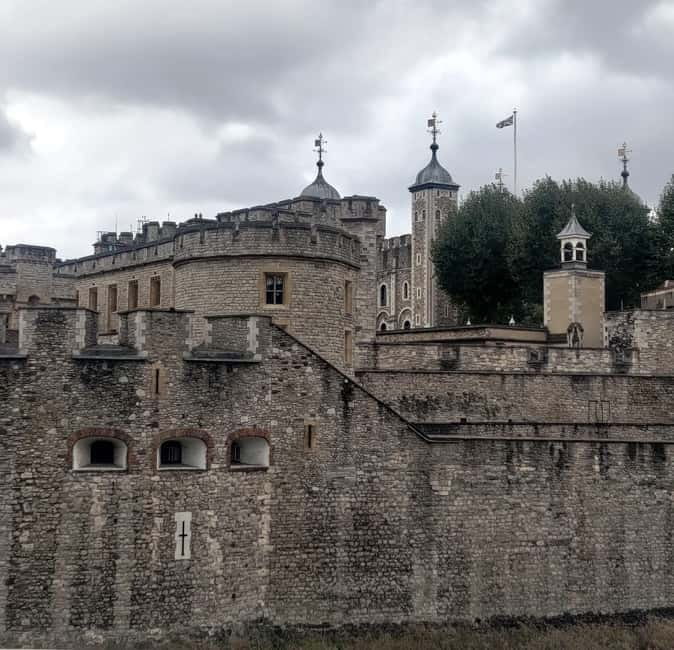 London: Tower of London and Tower Bridge Private Tour - Who Should Consider This Tour?