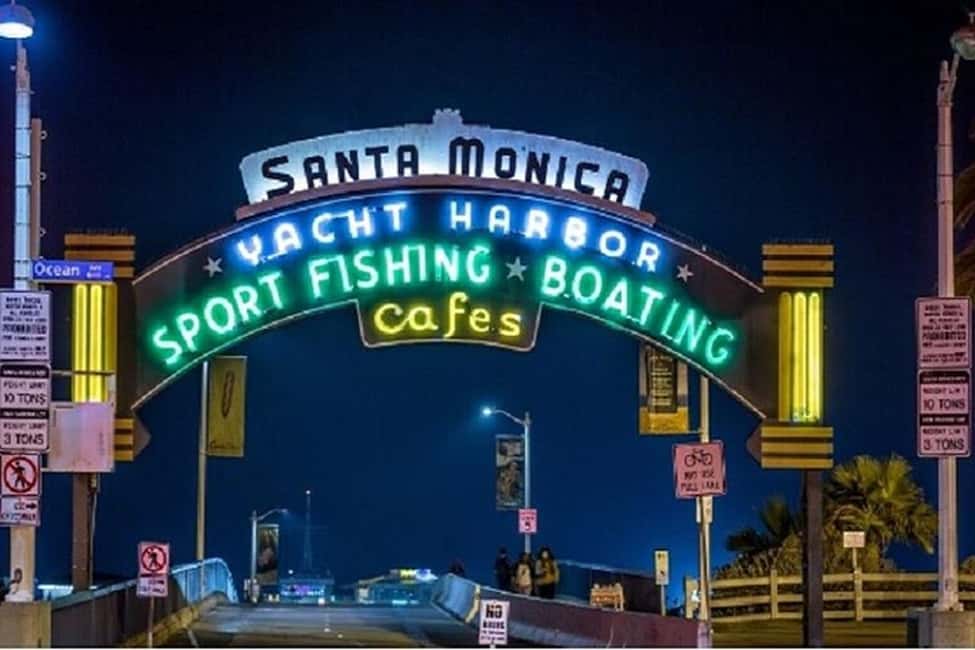 Los Angeles: 12 Pass Sprinter Limo Private Tour, 4,5,6 hrs. - Breakdown of the Itinerary