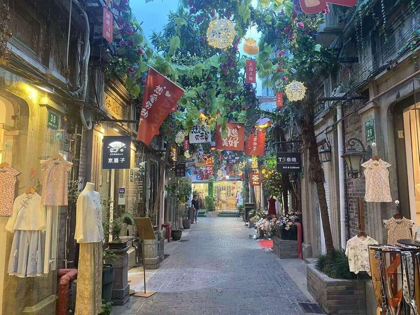 Explore Shanghai's Old Town & Suzhou River by Bike - FAQs