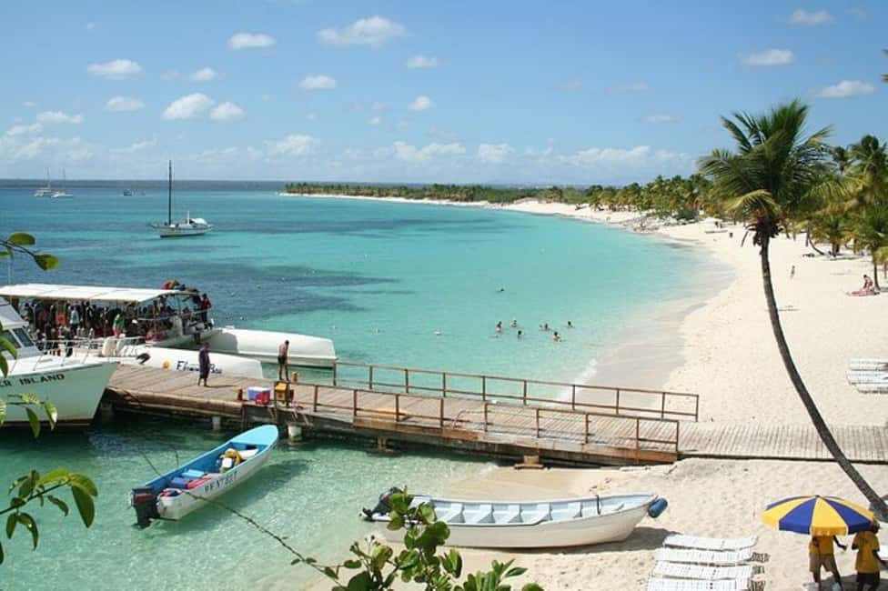 Punta Cana: Catalina Island Classic or VIP Sailing Tour - Who Should Consider This Tour?