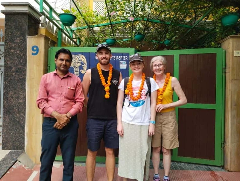 Agra: Baby Taj and Mehtab Bagh Sunset Viewpoint Tour - The Logistics and Comfort of the Tour