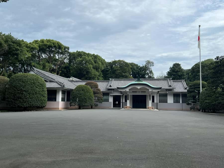 Tokyo Full-Day Tour with Private Car - Practical Details: Logistics and Value