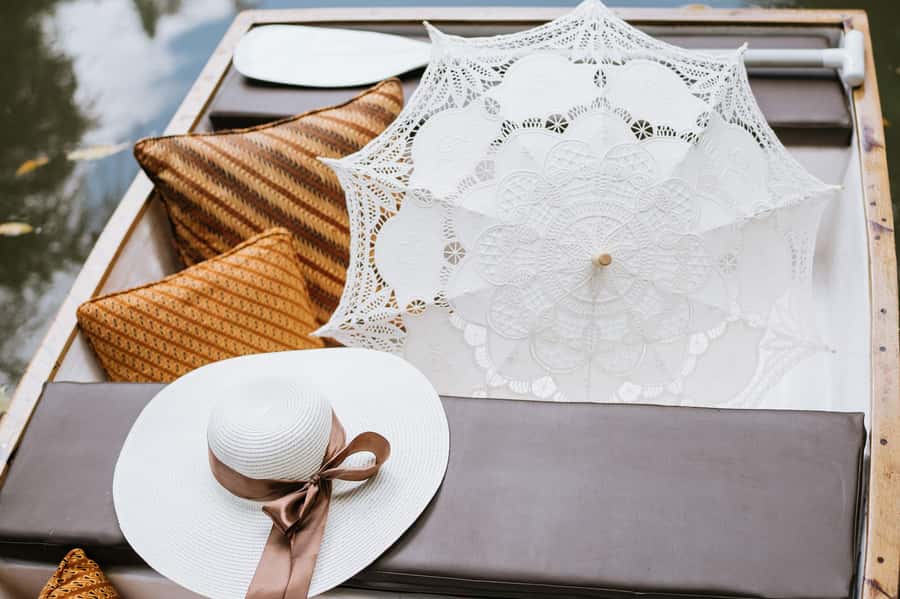 Ubud: Romantic Picnic on a Wooden Boat with Sparkling Wine - An Overview of the Experience