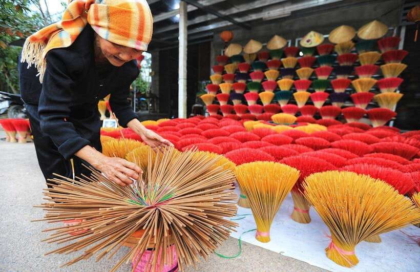 Hanoi: Incense Village, Hat-Making & Lacquer Art full-day - Key Points