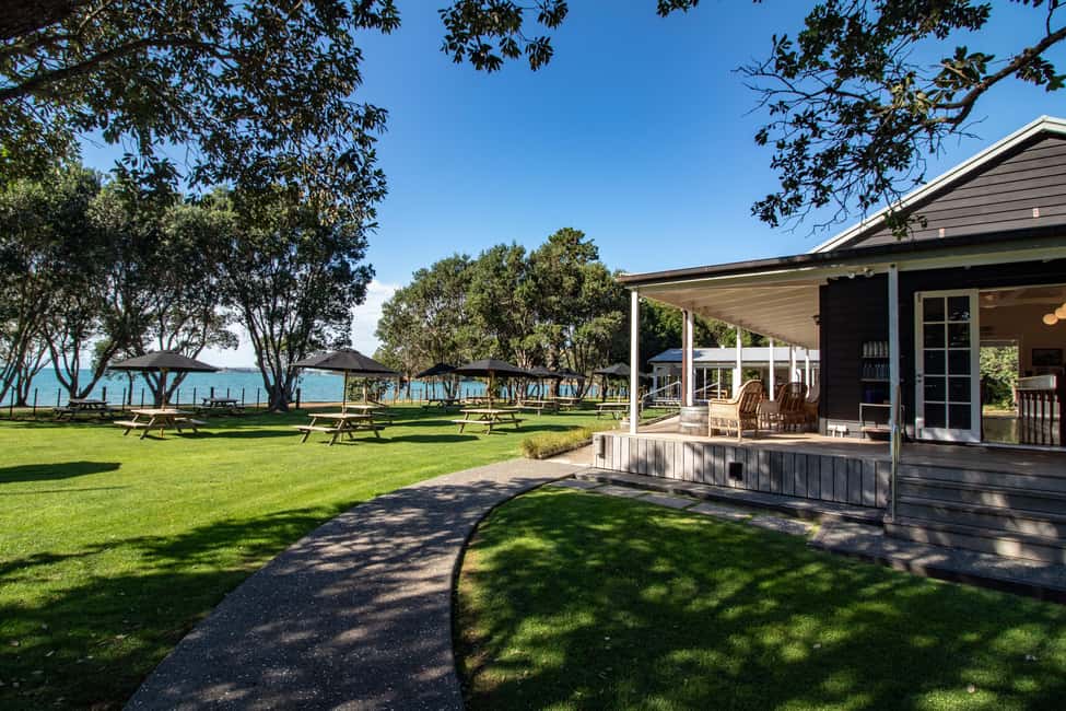 Auckland: Man O' War Vineyard Ferry (Waiheke Island) - FAQs