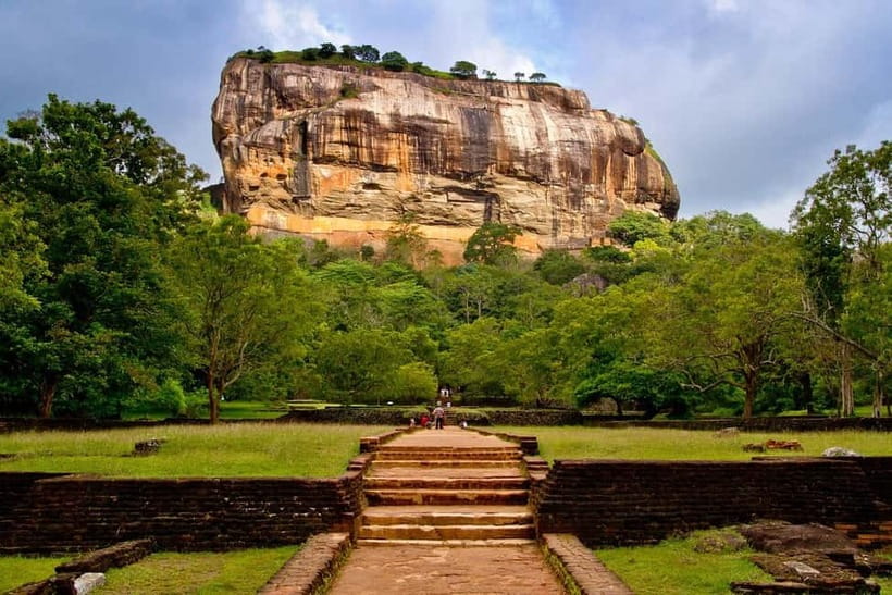 Colombo: Sigiriya, Dambulla Caves, & Wildlife Day Tour - The Reality of the Tour: Pros and Cons