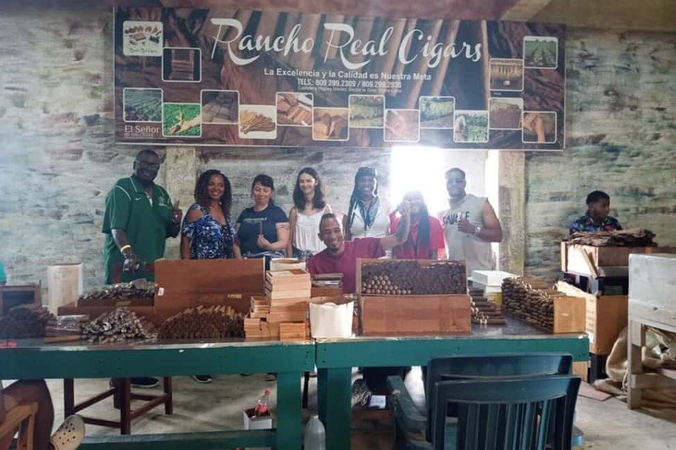 Higüey Cultural Tour: From the Basilica to the Beaches of Macao - The Overall Experience: Balance and Authenticity