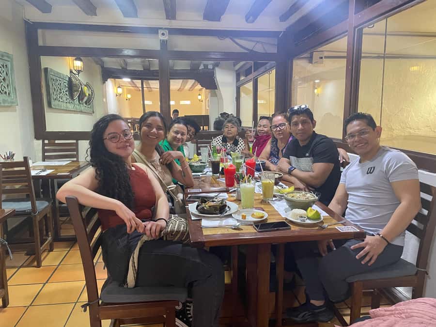 Bogota: Art, history, flavors and tradition tour. - Who Should Consider This Tour?