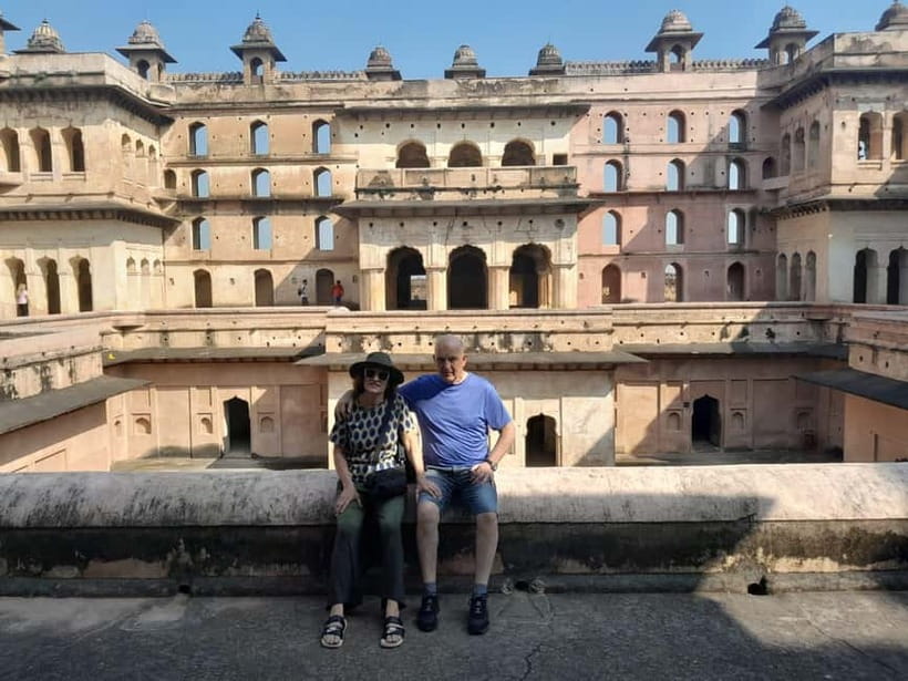 From Delhi: Jaipur Day Trip with Amber Fort & City Tour - Good To Know
