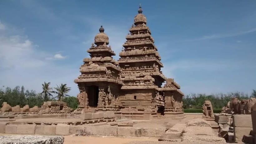 Mahabalipuram walking tour with local guide and lunch - The Sum Up