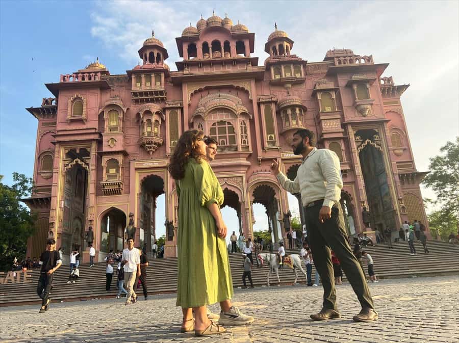 Jaipur: Full-Day Guided City Tour with Monkey Temple Visit - Good To Know