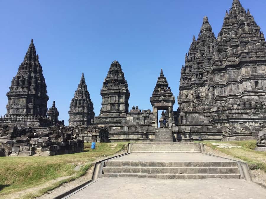 Yogyakarta: Borobudur Climb-up & Prambanan Included Ticket - A Well-Organized Day Through Indonesia’s Heritage