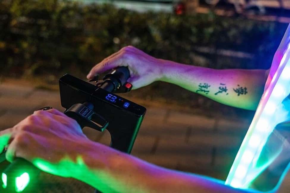 Tokyo: E-scooter Ride around the Imperial Palace area - The Experience in Detail