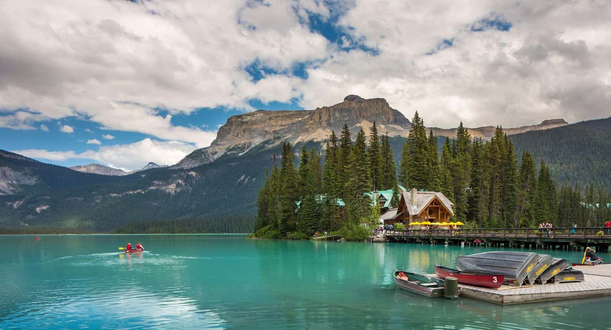 Emerald Lake,Lake Louise JohnstonCanyon&Banff Tour - Transportation and Group Size