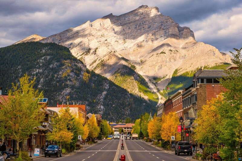 Emerald Lake,Lake Louise JohnstonCanyon&Banff Tour - Who Is This Tour Best For?