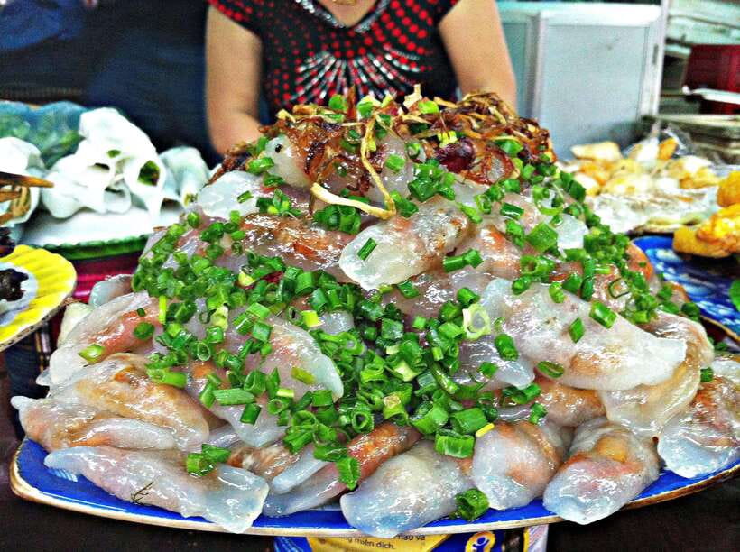 Hue Street Food Tour: Taste 10 Must-Try Dishes and Drinks - Restrictions and Important Information