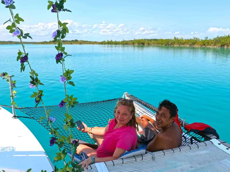 Sail for 4 hours in the most SECRET spot in Bacalar. INCLUDES Beach Club. - The Sum Up