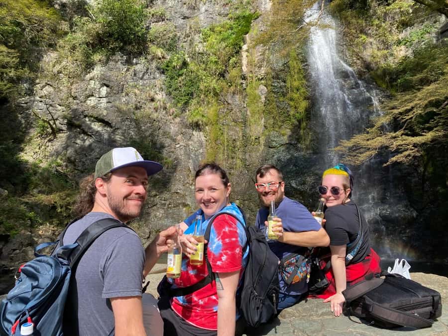 Osaka: Minoh Forest Walk & Giant Waterfall with Local Lunch - Why Choose This Tour?