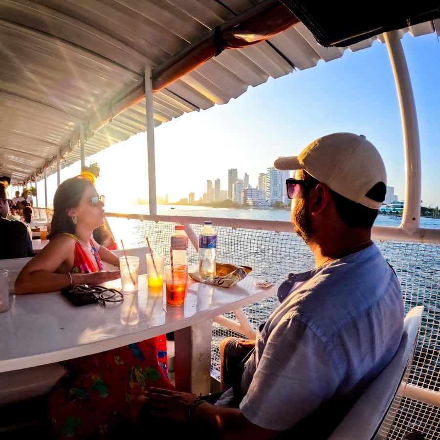 Cartagena Bay: Sunset Boat Ride with Dancing and Open Bar - Key Points