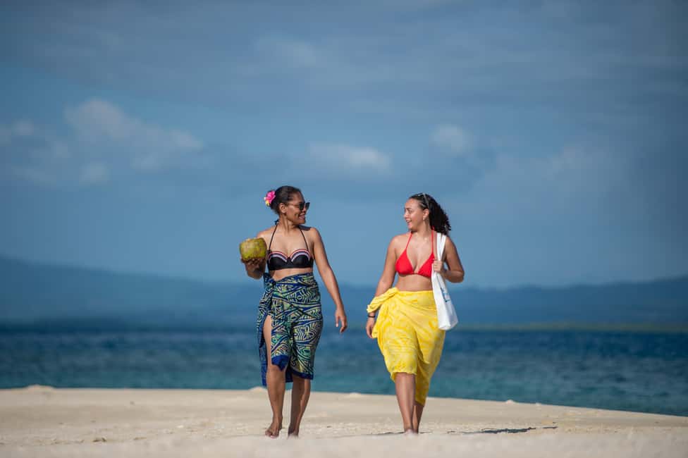 Denarau: Oolala Cruises Day Cruise - Key Points
