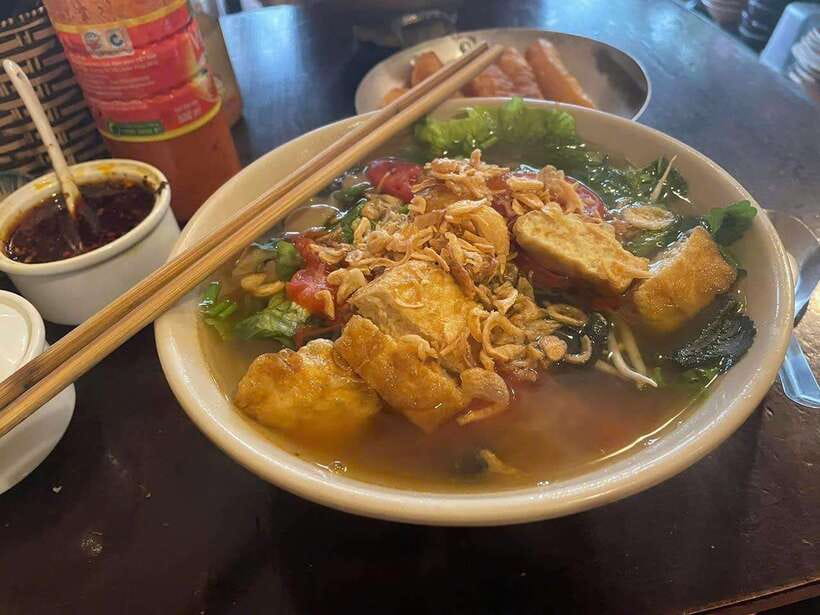 Hanoi Old Quarter Street Food Private Tour With Funny Guide - Is This Tour Worth the Price?