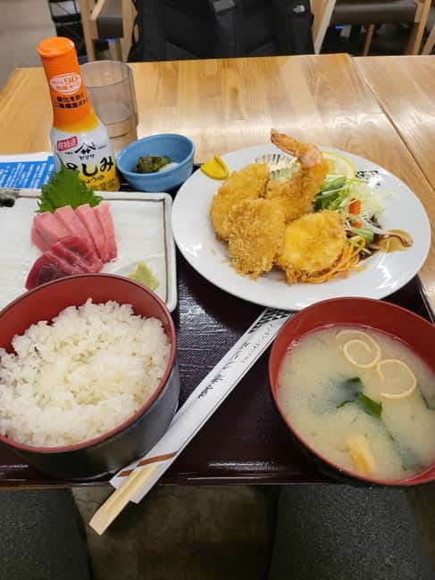 Tsukiji Market Food-Hopping Tour - 3hours - The Culinary Highlights: Fresh Seafood and Authentic Tastes