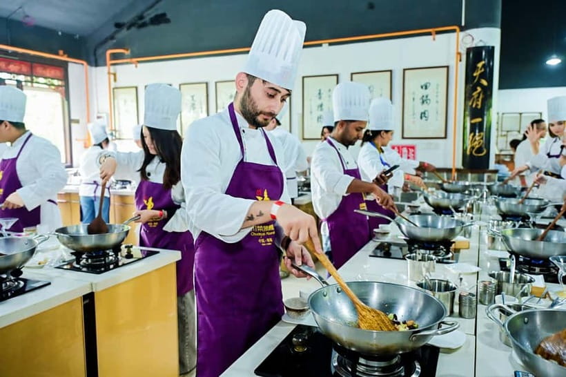 Chengdu Sichuan Cuisine Cooking Class and Savor Local Snacks - An In-Depth Look at the Chengdu Sichuan Cuisine Cooking Class