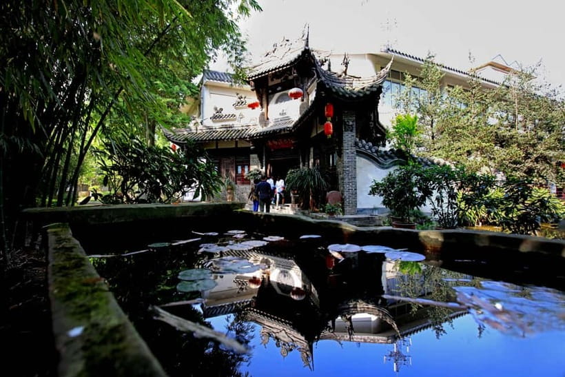 Chengdu Sichuan Cuisine Cooking Class and Savor Local Snacks - Good To Know