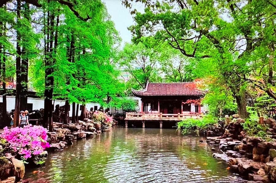 Shanghai: Yu Garden Ticket - Full-Day Private Highlights Tour
