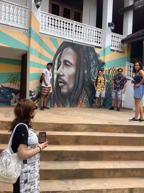Ocho Rios: Bob Marley Museum and Dunn's River Falls Tour - Key Points