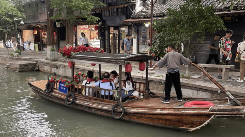 Zhujiajiao & Shanghai:Small Group Tour Water Town to Skyline - Good To Know