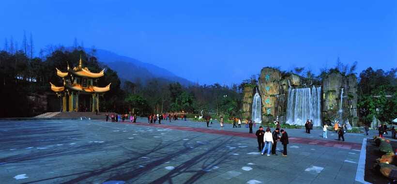 From Chengdu: Mount Emei Day Trip with Golden Summit Visit - Final Thoughts
