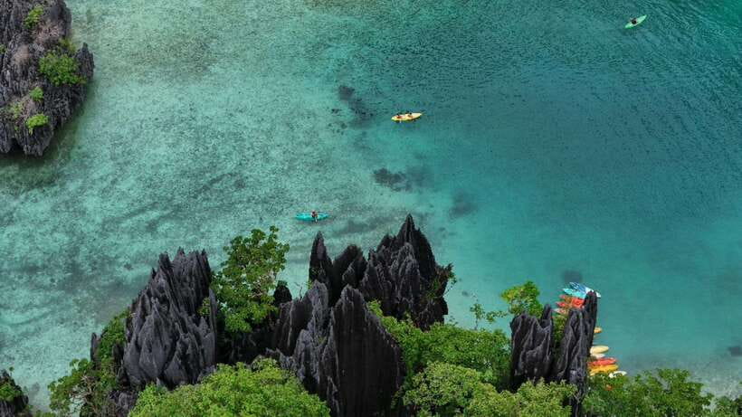 El Nido: Private Tour B with Snake Island and Caves - FAQs