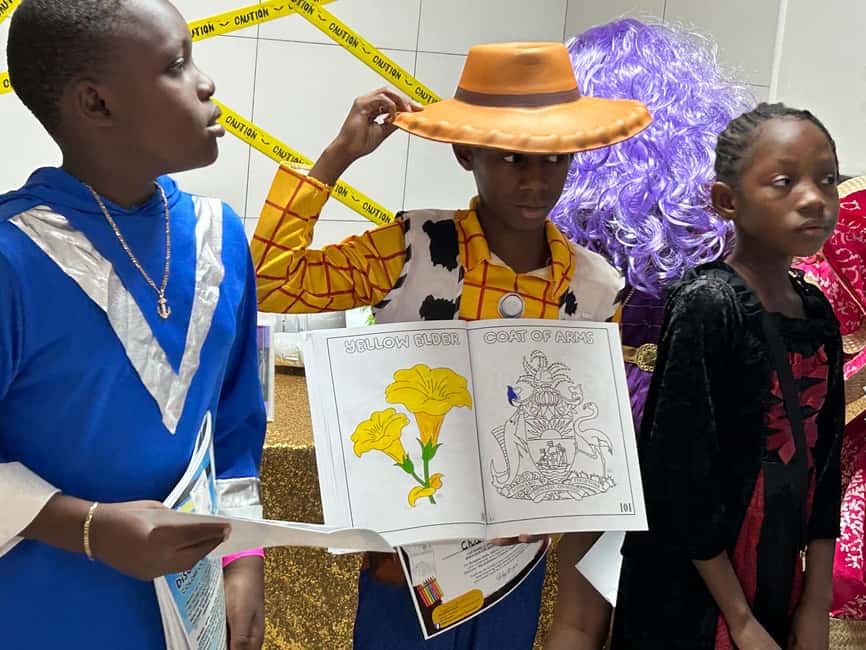 Nassau: Coloring Experience and Slave Village History Tour - Nassau: Coloring Experience and Slave Village History Tour