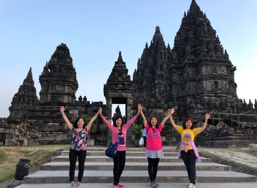 Yogyakarta: Prambanan and Borobudur Temples Guided Tour - An In-Depth Look at the Tour Experience