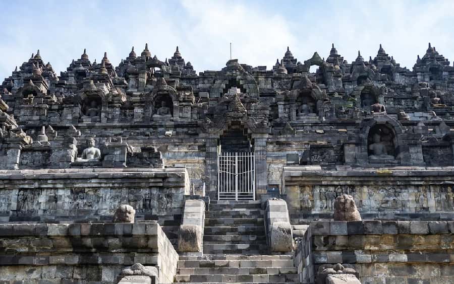 Yogyakarta: Prambanan and Borobudur Temples Guided Tour - FAQs