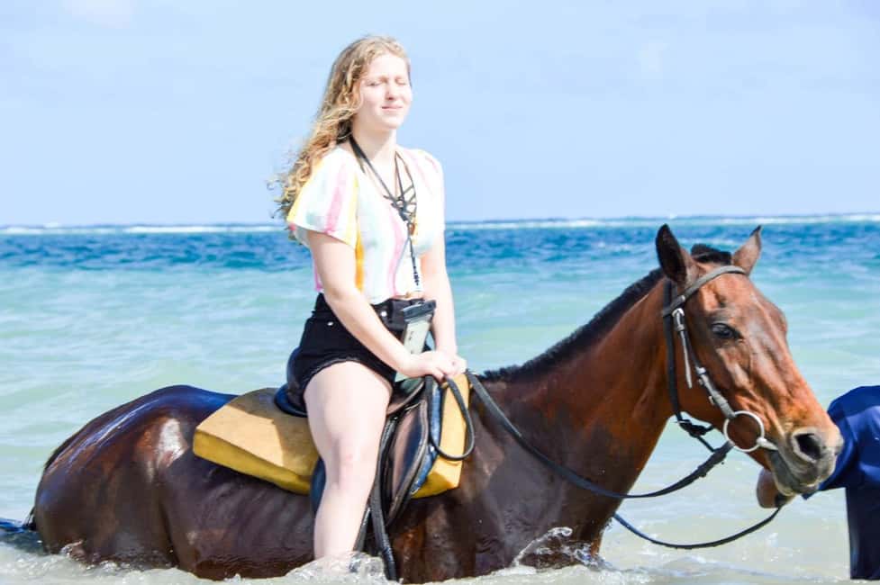 Ocho Rios: Blue Hole, White River Tubing, and Horseback Ride - Final thoughts