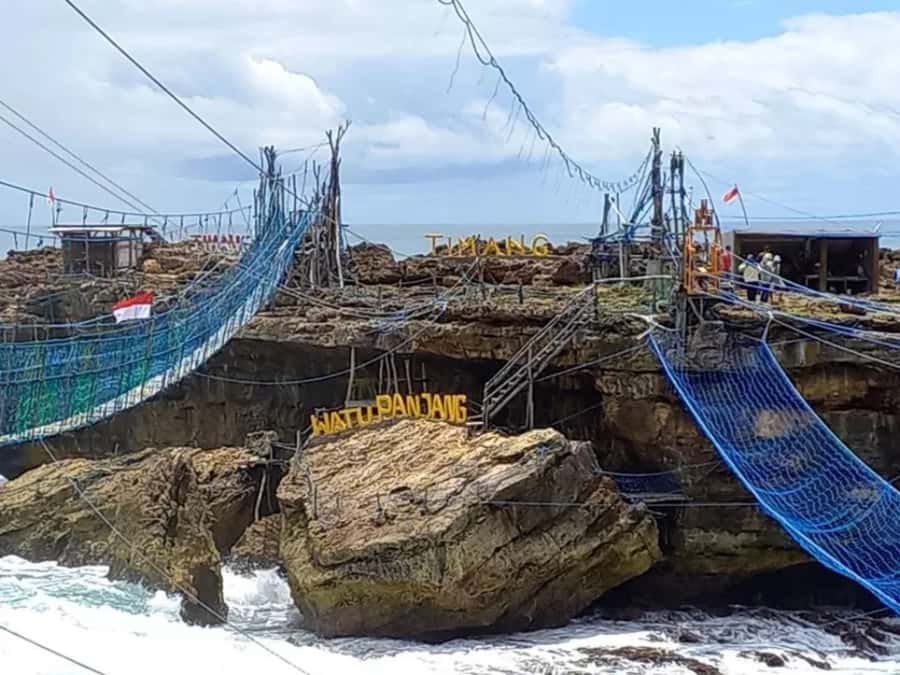 YOGYAKARTA;PINDUL CAVE,TIMANG BEACH AND PENGGER PINE FOREST. - Authentic Experiences and Insights