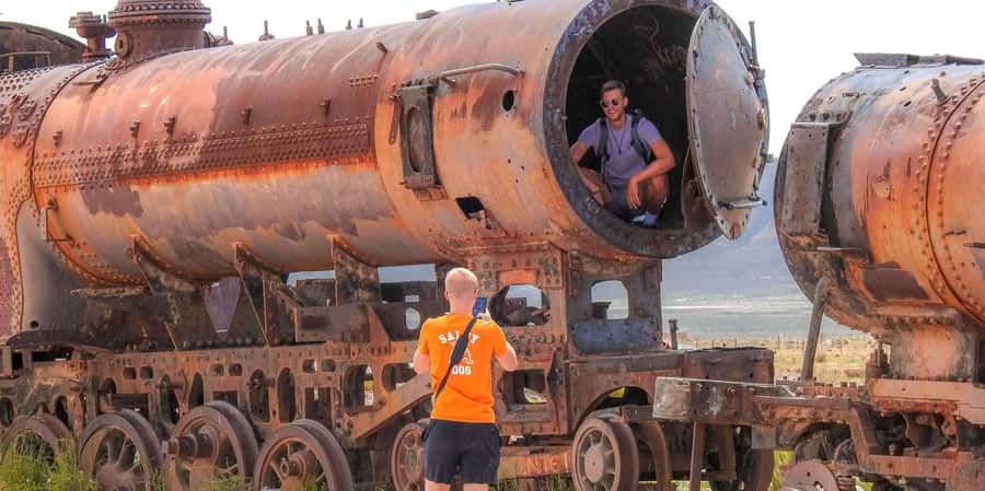 From La Paz: 4-Day Uyuni Salt Flats and Atacama Tour - Key Points