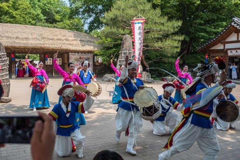 Seoul: Suwon Hwaseong, Folk Village, & Starfield Library - Analyzing Value & Practical Tips