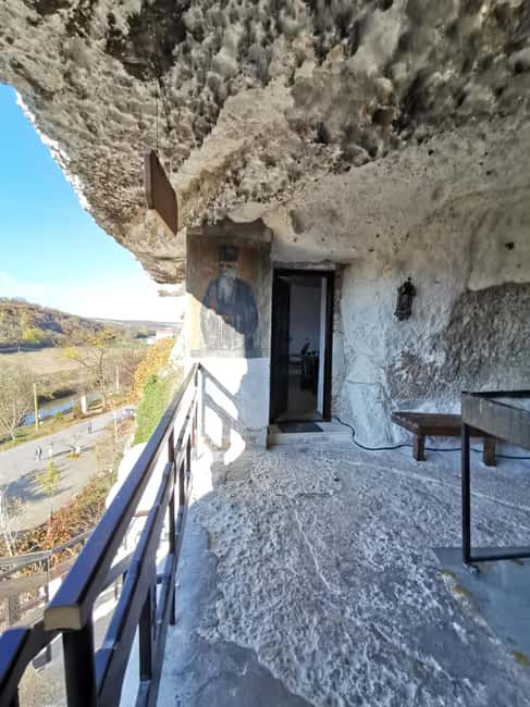 From Bucharest: Private Day Trip to Veliko Tarnovo Bulgaria - Who Should Consider This Tour?