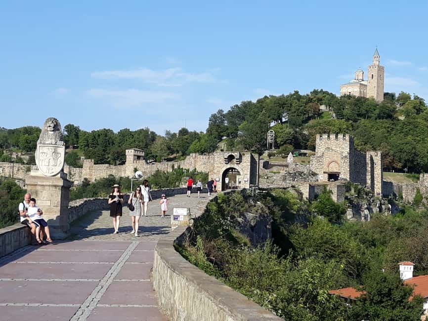 From Bucharest: Private Day Trip to Veliko Tarnovo Bulgaria - Exploring the Itinerary in Detail