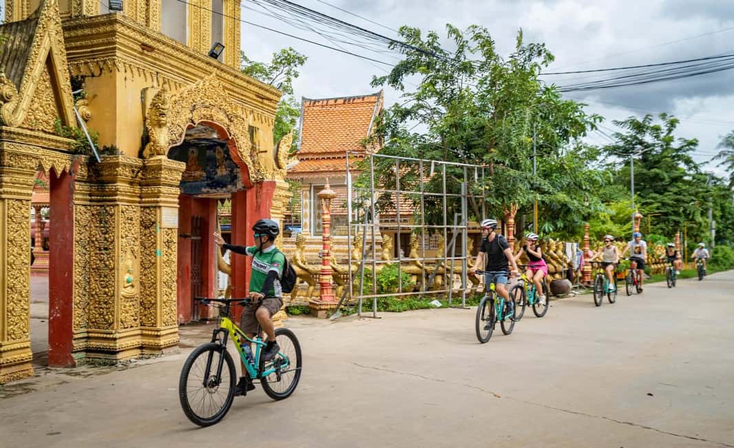 Phnom Penh City Bike Haft-Day Tour - Key Points