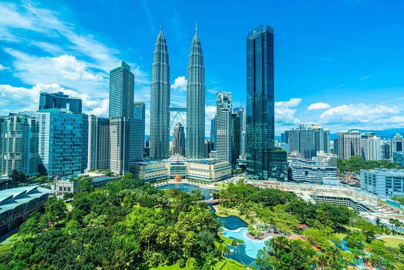 Kuala Lumpur: City Tour, KL Tower Ticket & Putrajaya w/ Boat - Panoramic Views from KL Tower