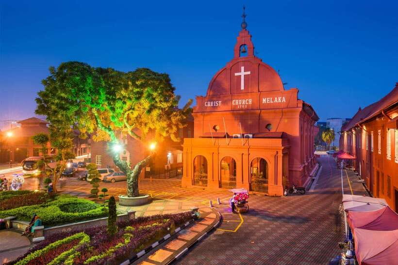 Malacca & Putrajaya Tour - An In-Depth Look at the Malacca & Putrajaya Tour