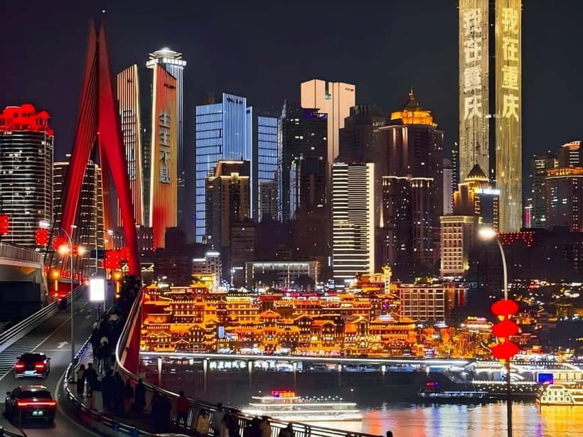 Night Tour of Chongqing: Local Guide & Walking Adventure - A Detailed Look at the Chongqing Night Tour