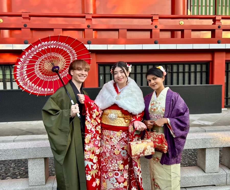 Tokyo: Winter Kimono Experience in Asakusa - Inside the Itinerary