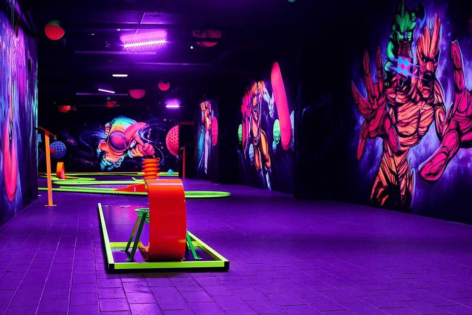 Innsbruck: 3D Mini Golf with Dazzling Light Effects - Cost and What You Get